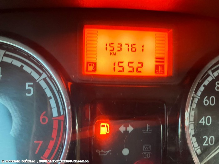 Renault SANDERO EXPRESSION 1.6 2013/2013